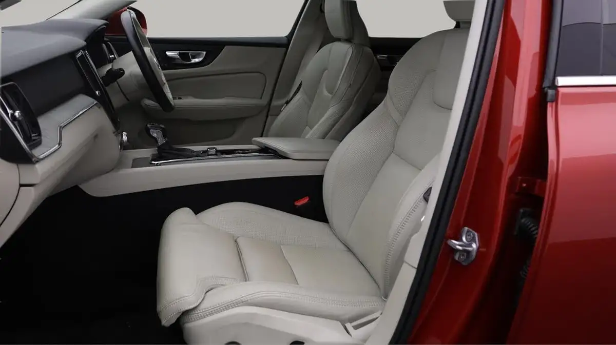 2020-volvo-v60-20td-d4-inscription-plus-geartronic-big-14