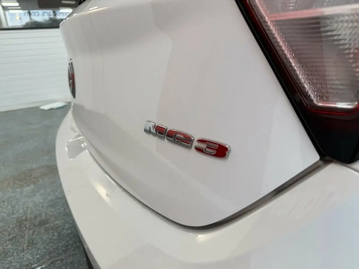 2022-mg-mg3-15-vti-tech-exclusive-nav-big-5