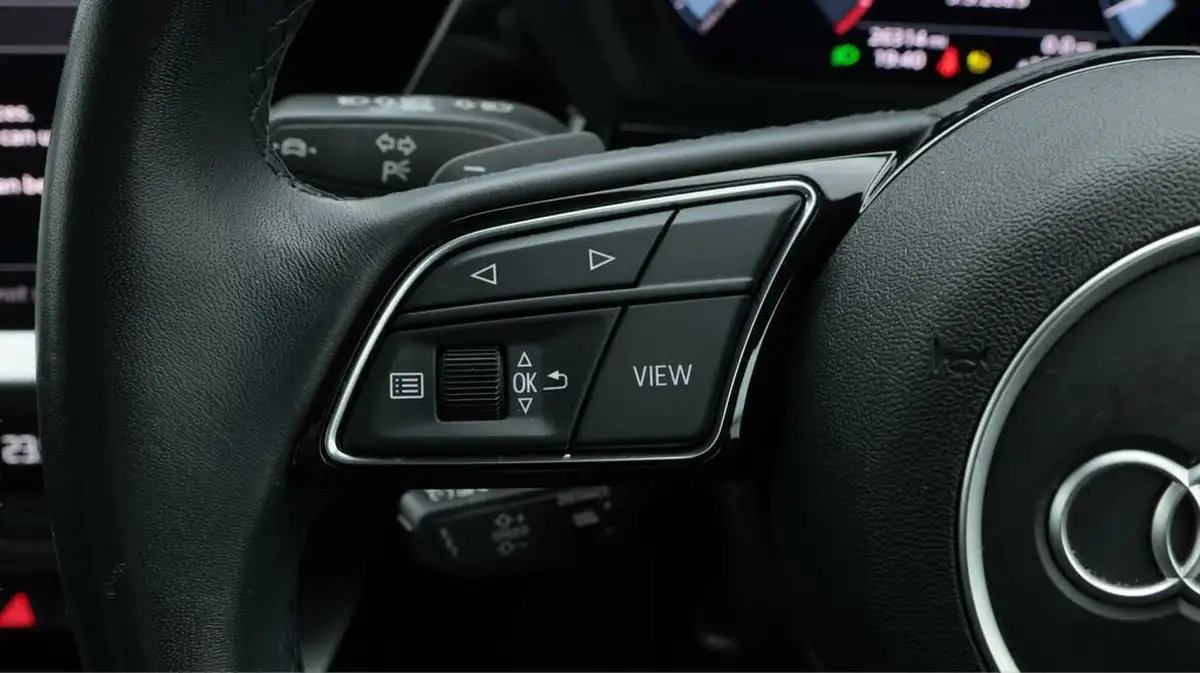 2022-audi-a3-10-30-tfsi-sportback-5d-s-tronic-big-24