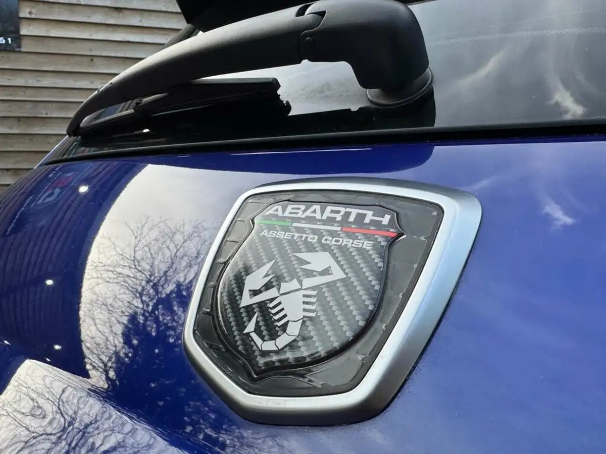 2019-abarth-595-14-tjet-turismo-big-7