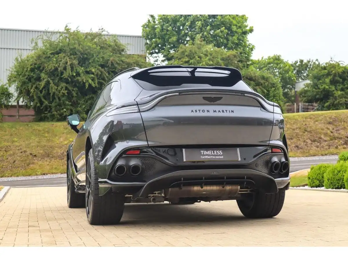 2024-aston-martin-dbx-40-v8-big-39