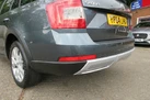 2014-skoda-octavia-20tdi-scout-184ps-dsg-small-45