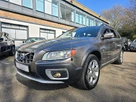 2011-volvo-xc70-30-t6-se-small-11