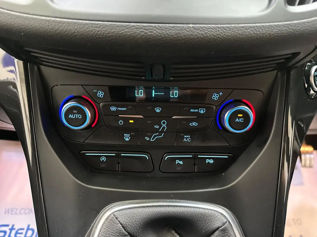 2019-ford-kuga-15tdci-st-line-ss-big-13