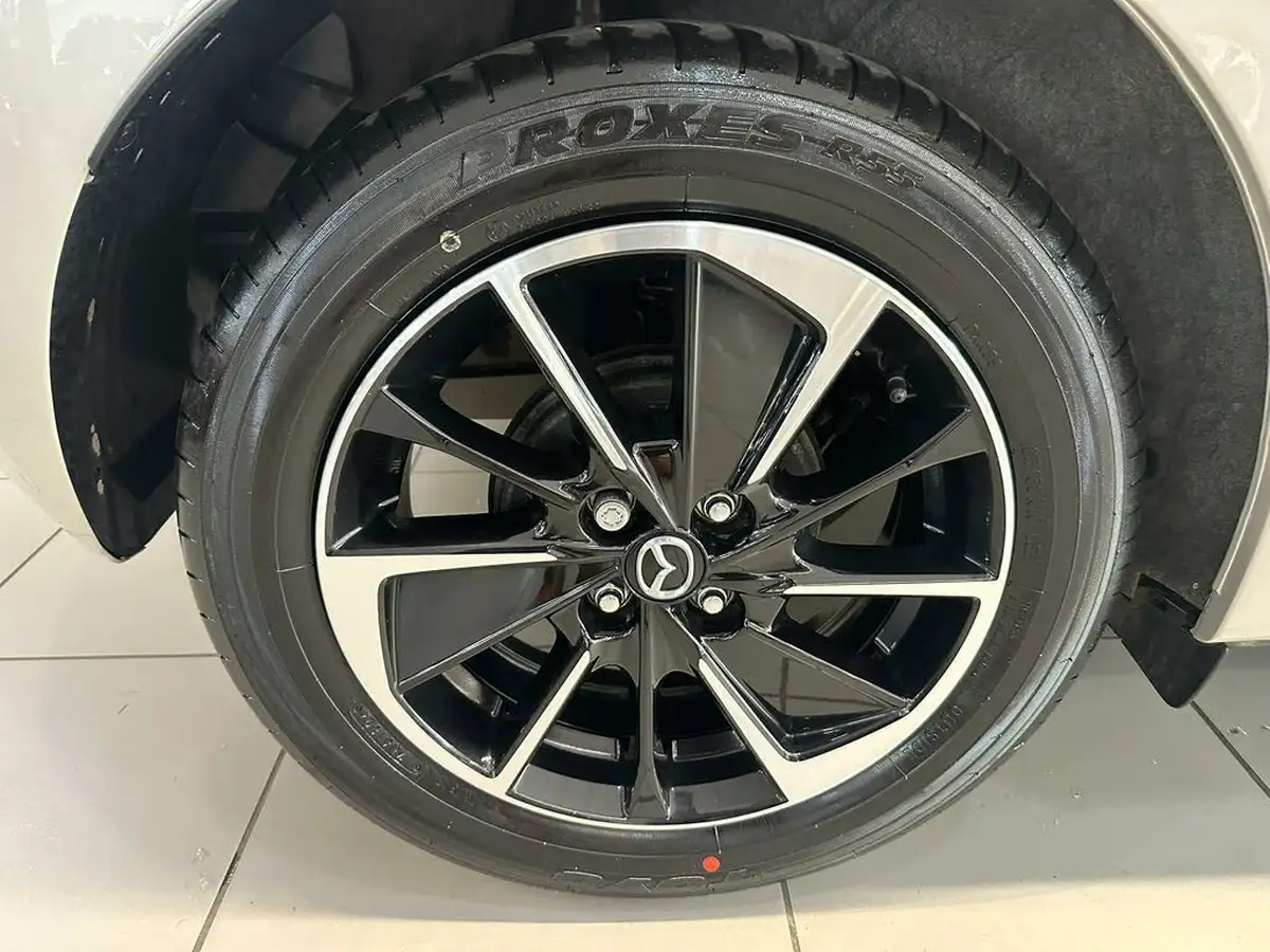 2024-mazda-mazda2-15-e-skyactiv-g-homura-aka-90ps-big-19