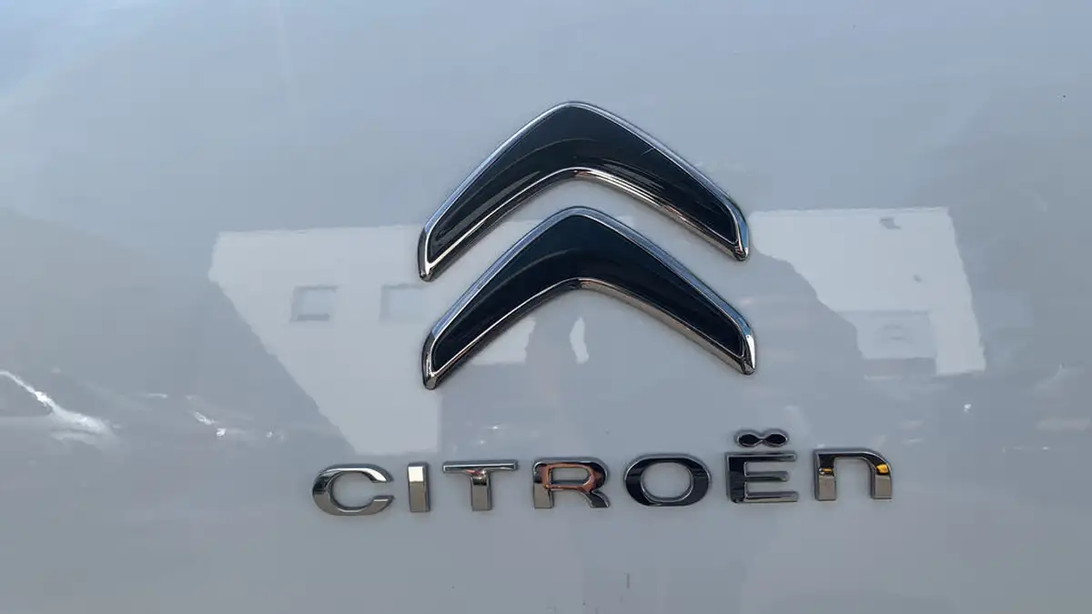 2021-citroen-c3-aircross-12-puretech-shine-plus-110ps-big-25