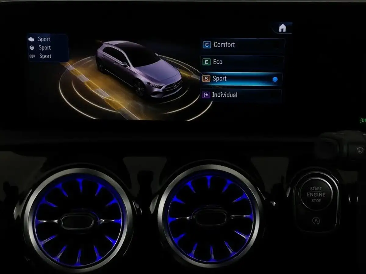 2023-mercedes-benz-a-class-13-a180-amg-line-premium-hatchback-5d-7g-dct-big-17
