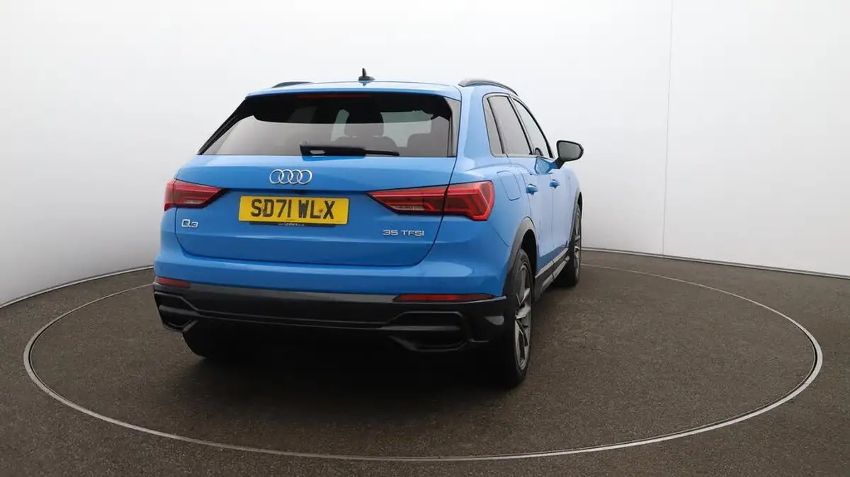 2021-audi-q3-15-35-tfsi-black-edition-codcomfort-sound-pack-station-wagon-big-49