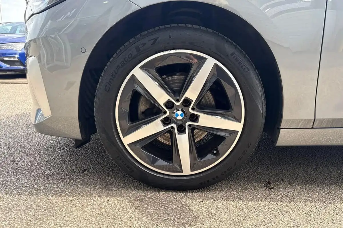 2022-bmw-2-series-15-220i-luxury-big-22