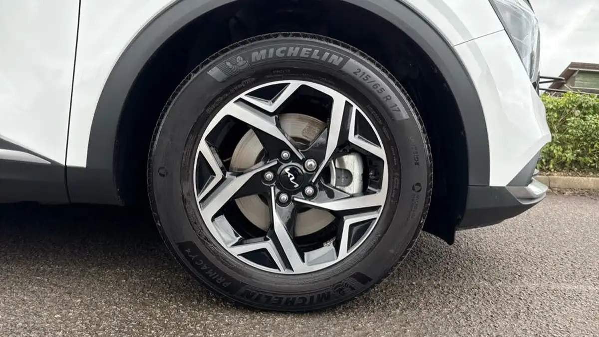 2024-kia-sportage-16-t-gdi-2-157bhp-48v-big-4