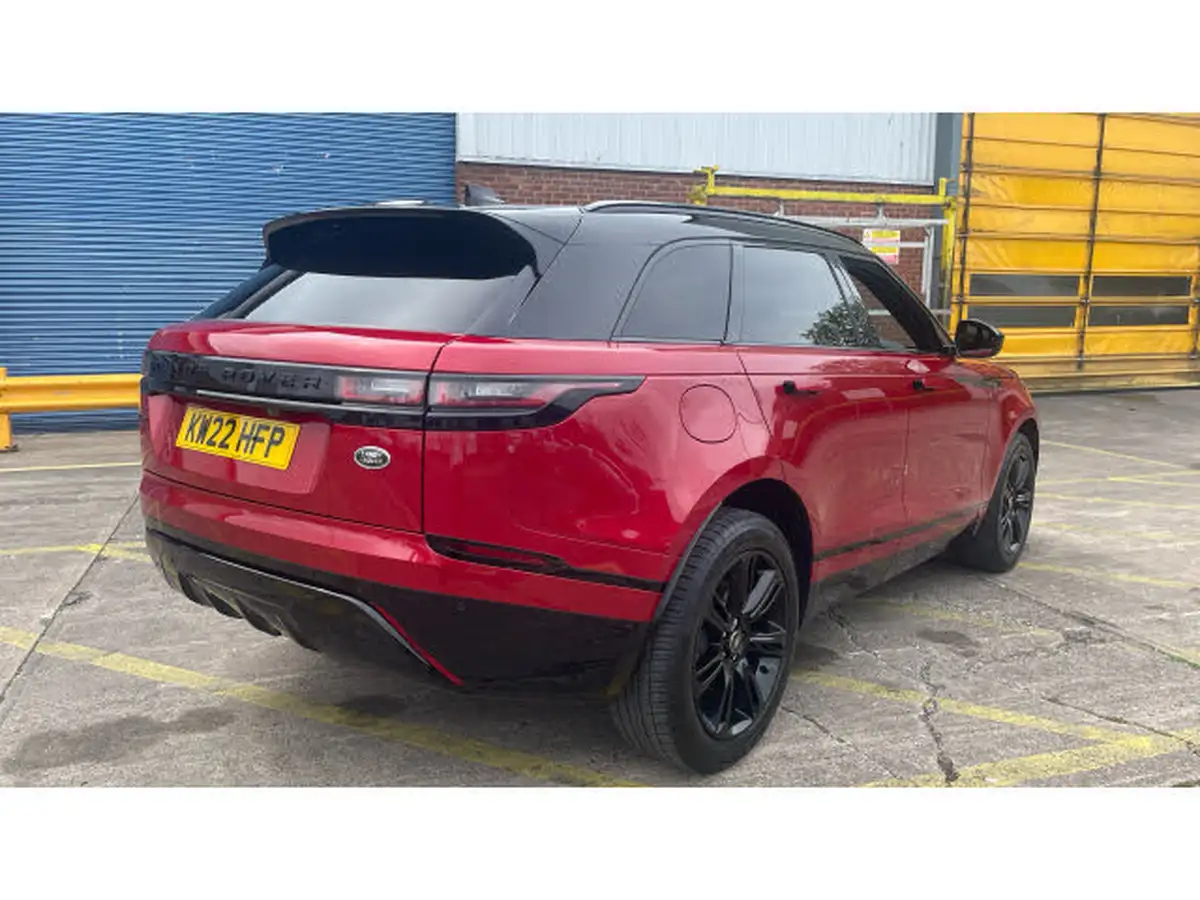 2022-land-rover-range-rover-velar-20-d200-velar-big-30