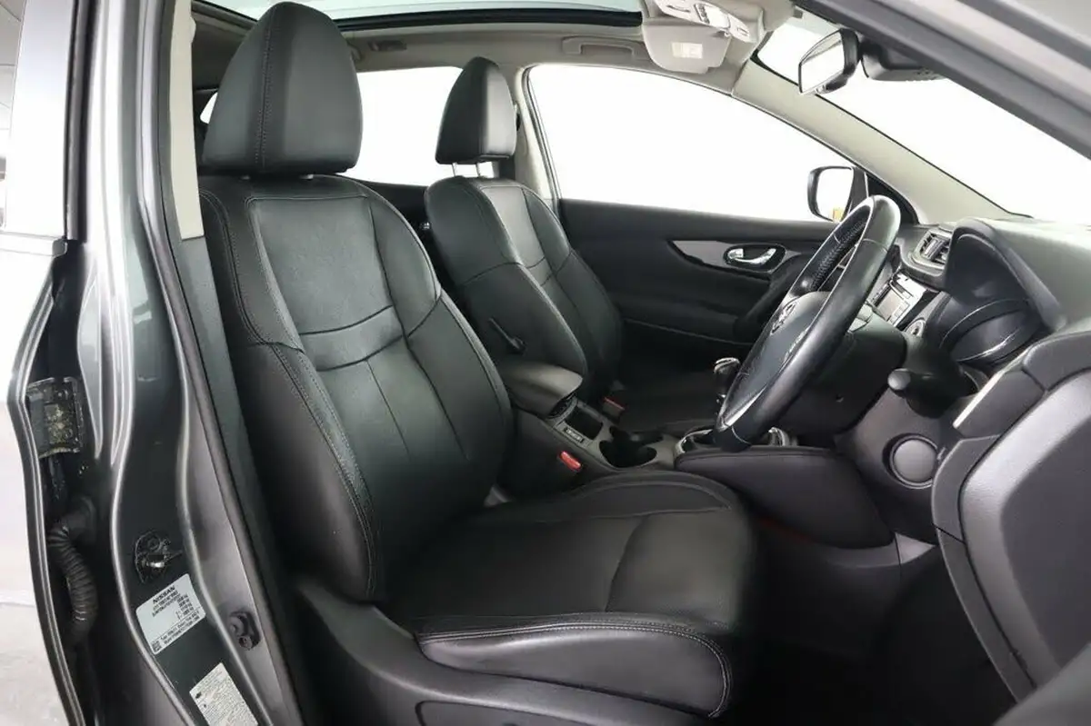 2014-nissan-qashqai-16dci-tekna-4x4-big-16