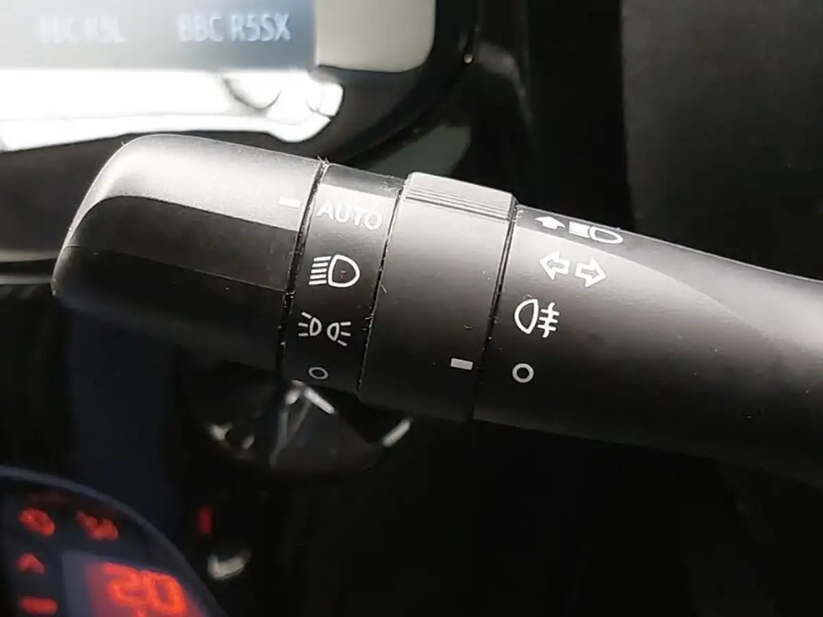 2021-citroen-c1-10-vti-jcc-big-14
