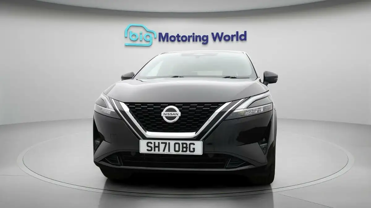 2021-nissan-qashqai-13-dig-t-tekna-140ps-big-2