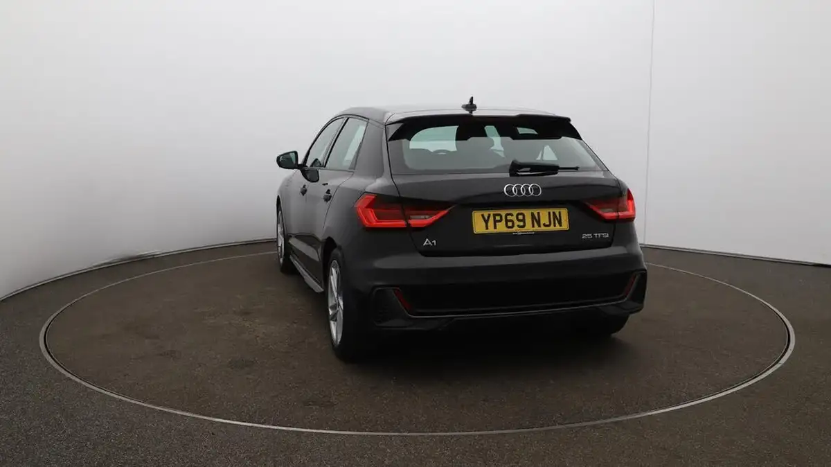 2019-audi-a1-10-25-tfsi-s-line-big-60