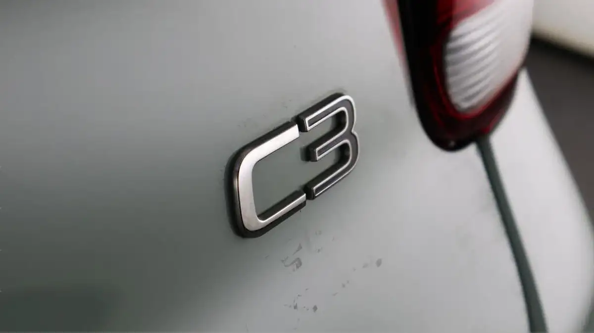 2019-citroen-c3-12-puretech-feel-82ps-ss-big-31