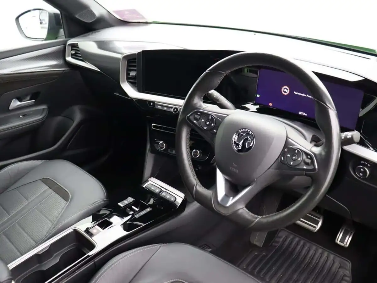 2021-vauxhall-mokka-e-launch-edition-big-6