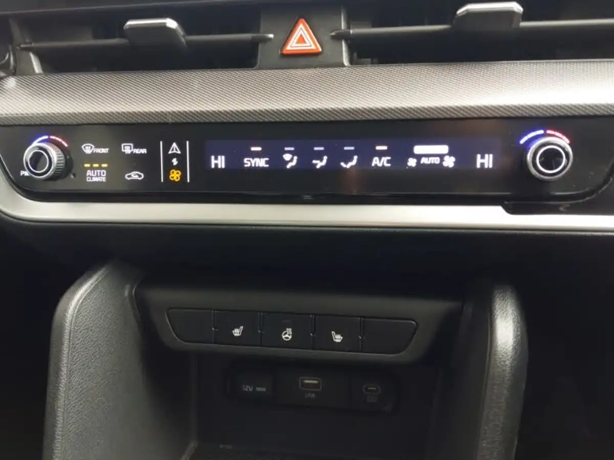 2022-kia-sportage-16-t-gdi-3-148bhp-1598cc-big-16