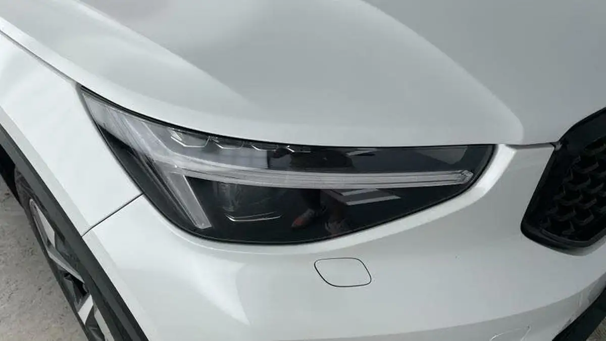 2023-volvo-xc40-20-b4-ultimate-big-38