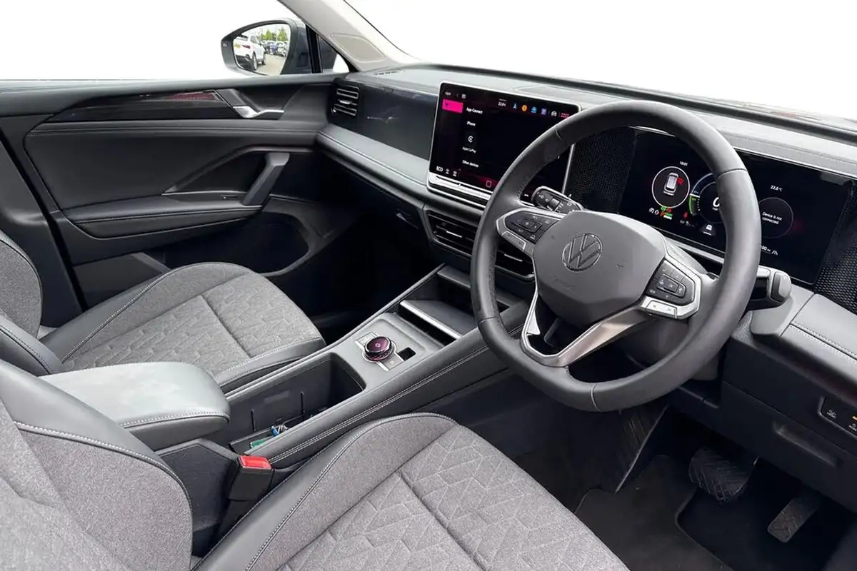 2024-volkswagen-tiguan-15-tsi-match-big-13