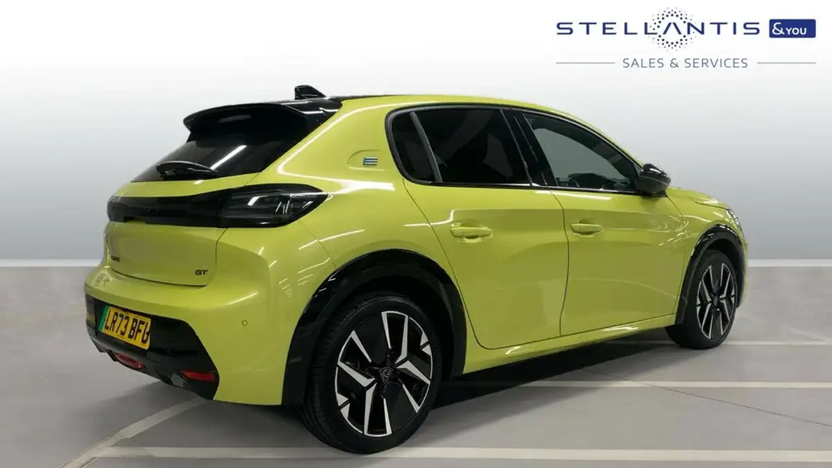 2024-peugeot-208-e-gt-156ps-51kwh-big-2