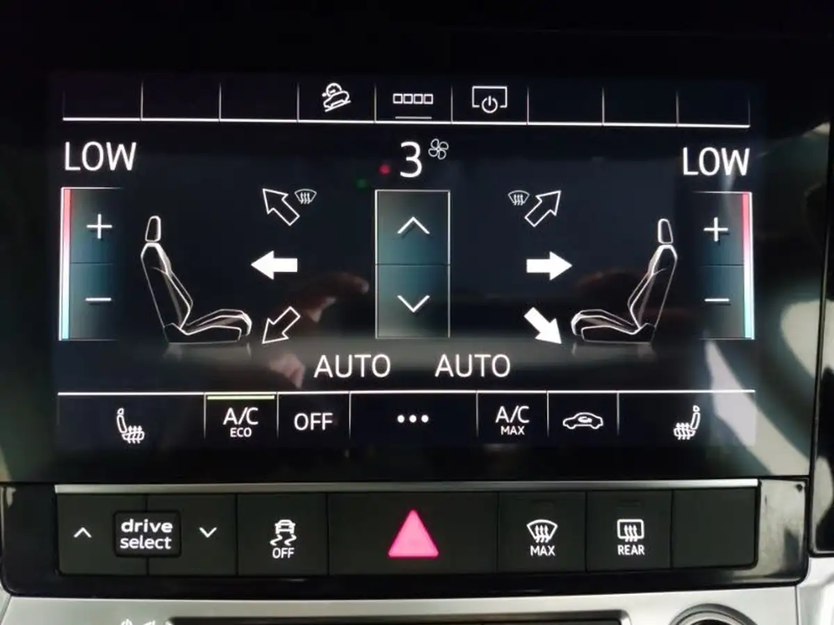 2020-audi-e-tron-50e-technik-big-15