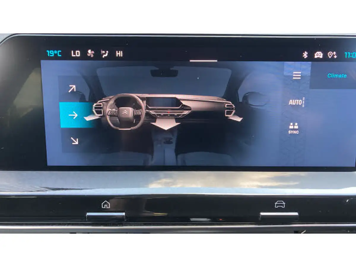 2023-citroen-c5-x-12-puretech-sense-plus-big-18