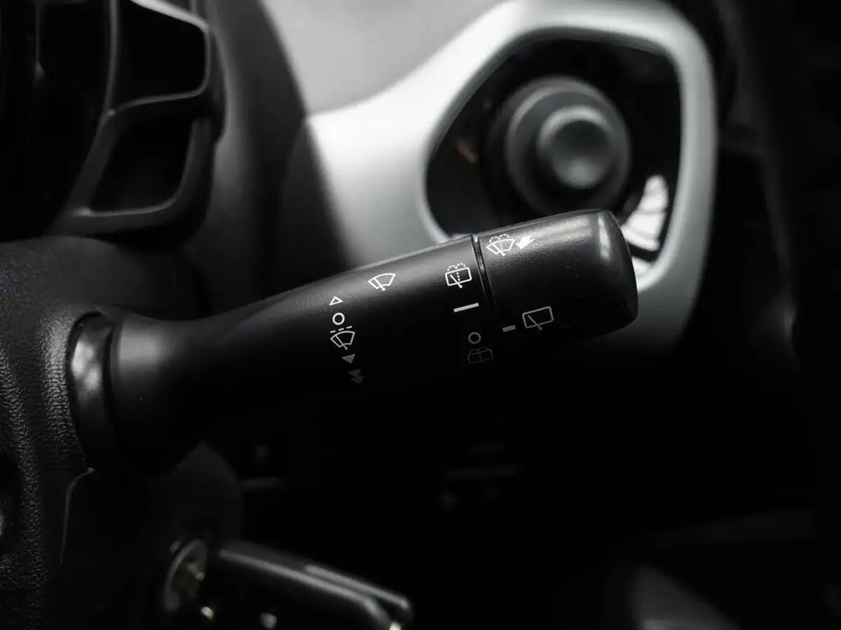 2019-toyota-aygo-10-vvt-i-x-play-tss-big-37