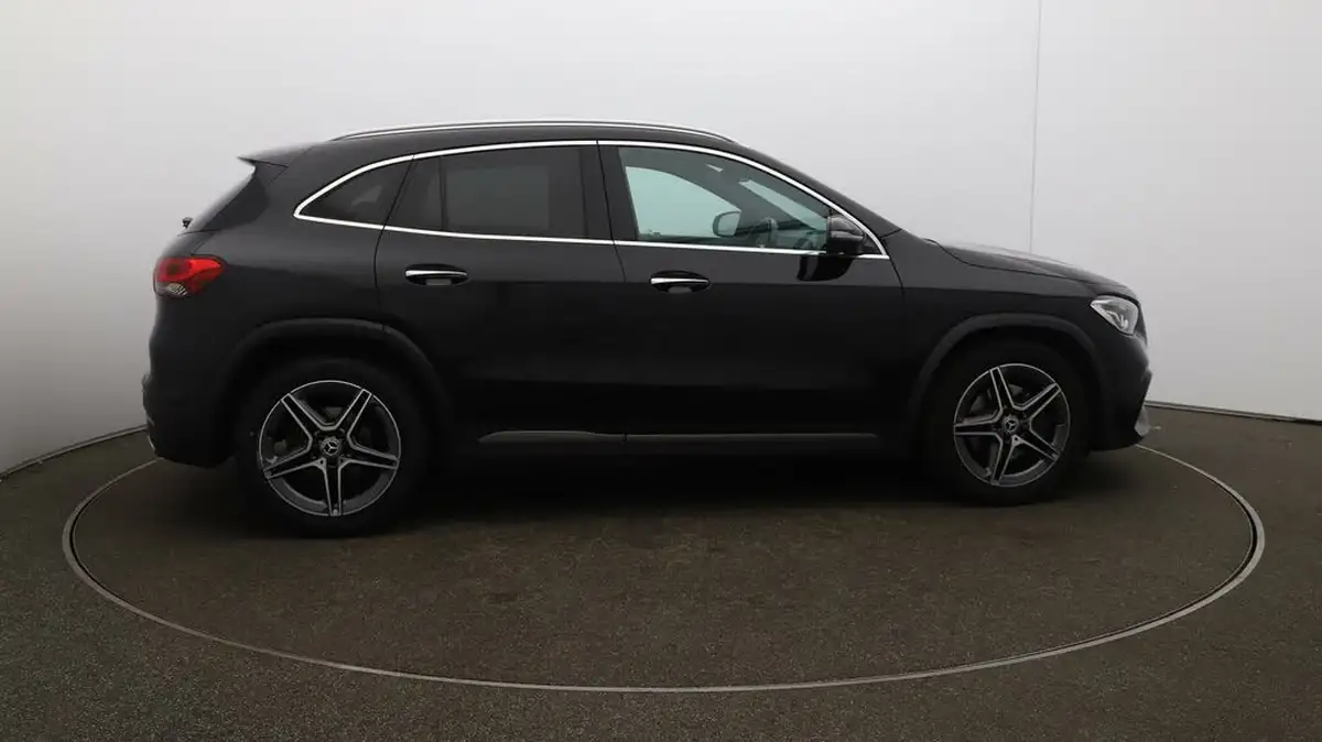 2021-mercedes-benz-gla-class-13-gla-180-amg-line-premium-1332cc-big-41