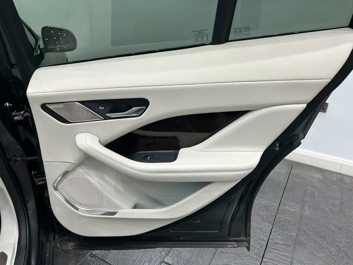 2019-jaguar-i-pace-ev400-hse-big-72
