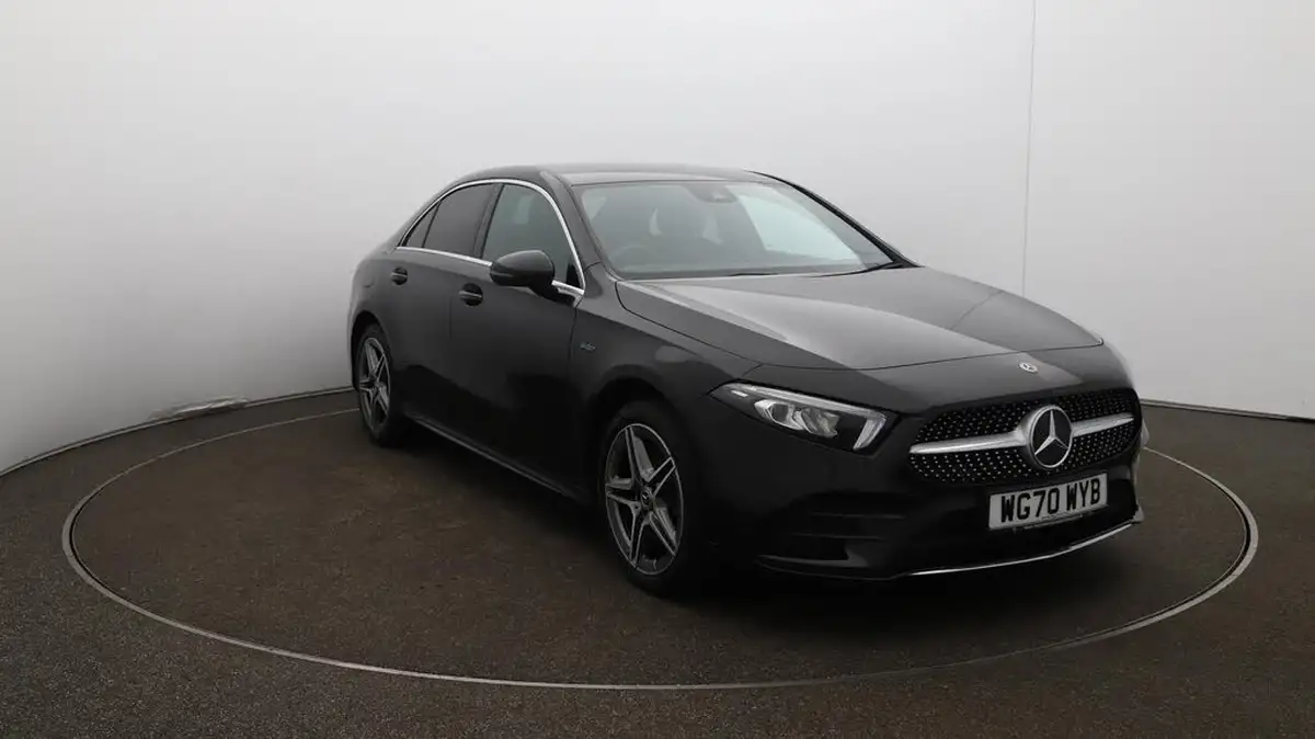 2020-mercedes-benz-a-class-13-a250e-amg-line-saloon-4d-big-42