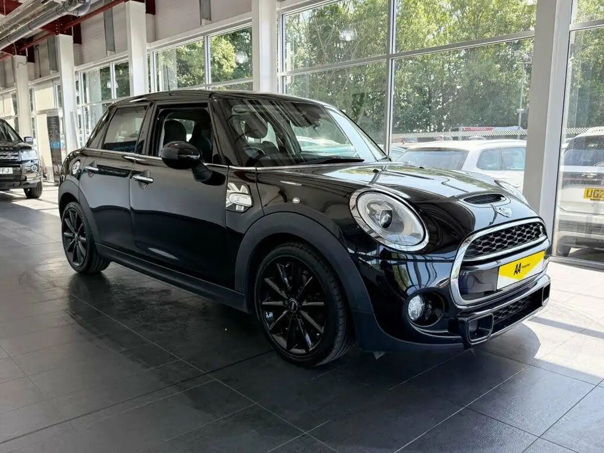 2016-mini-cooper-20td-cooper-sd-170bhp-ss-hatchback-5d-big-2
