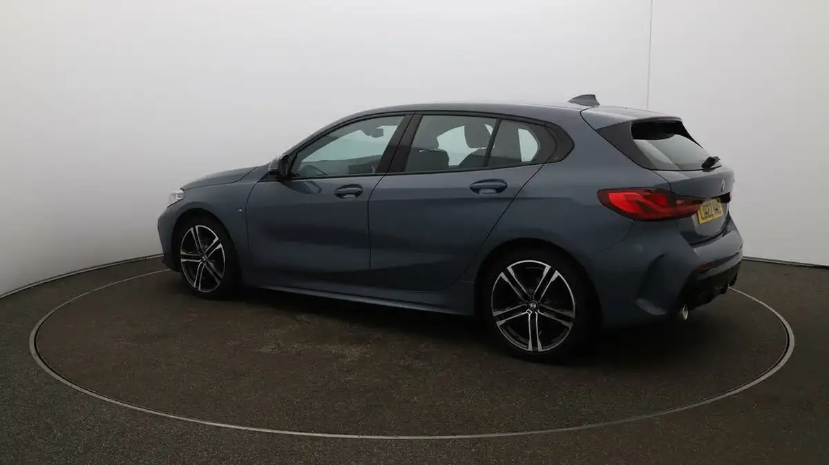 2022-bmw-1-series-15-118i-m-sport-lcp-dct-big-29