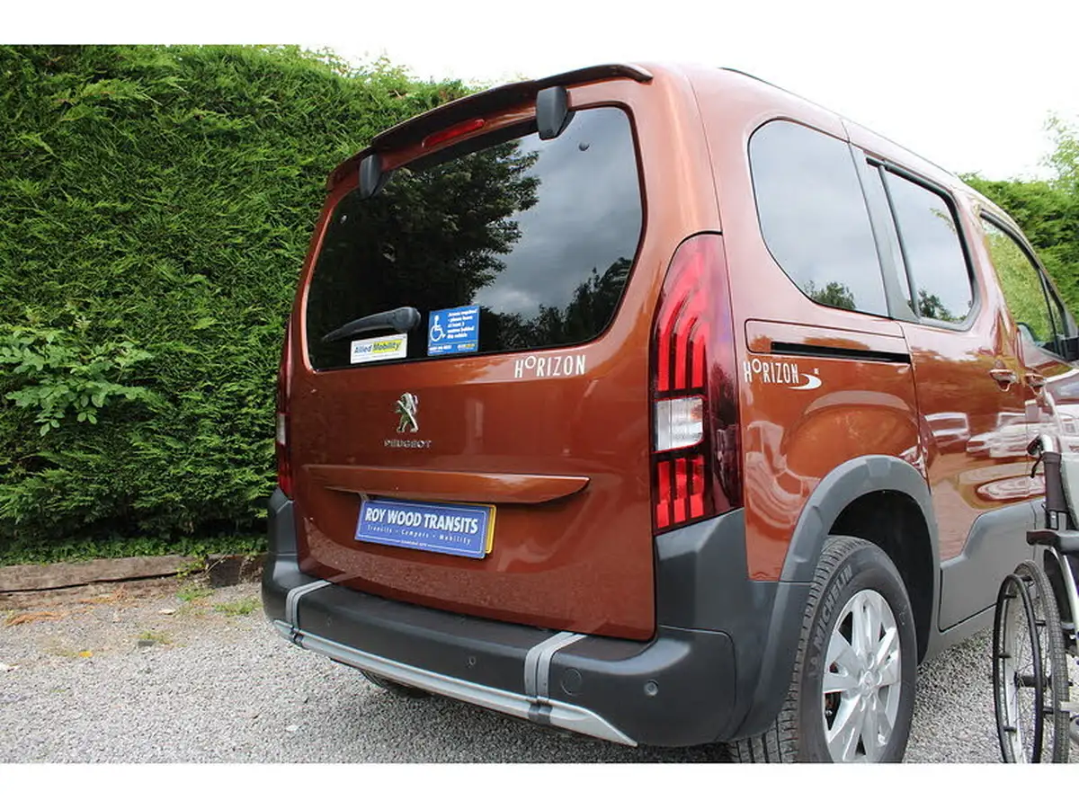 2021-peugeot-rifter-15-bluehdi-allure-130bhp-standardss-eat8-big-15