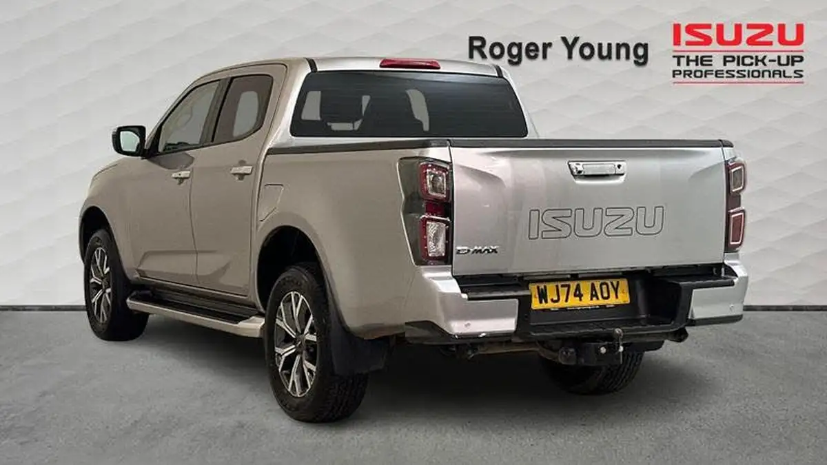 2024-isuzu-d-max-19td-dl40-auto-big-1