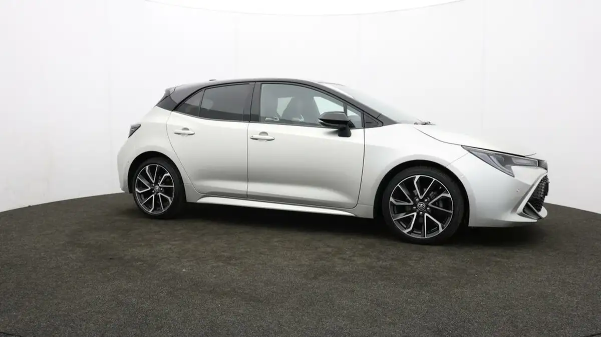 2020-toyota-corolla-18-vvt-i-excel-trk-hatchback-big-43