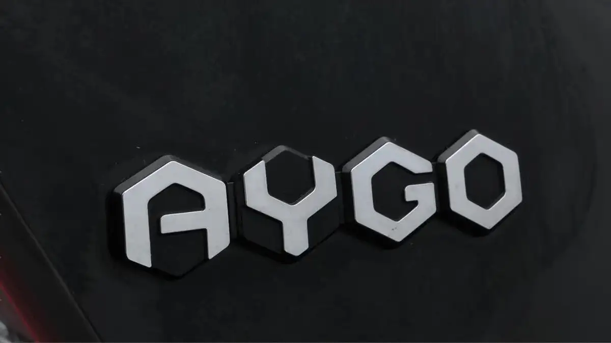 2020-toyota-aygo-10-vvt-i-x-play-tss-big-20