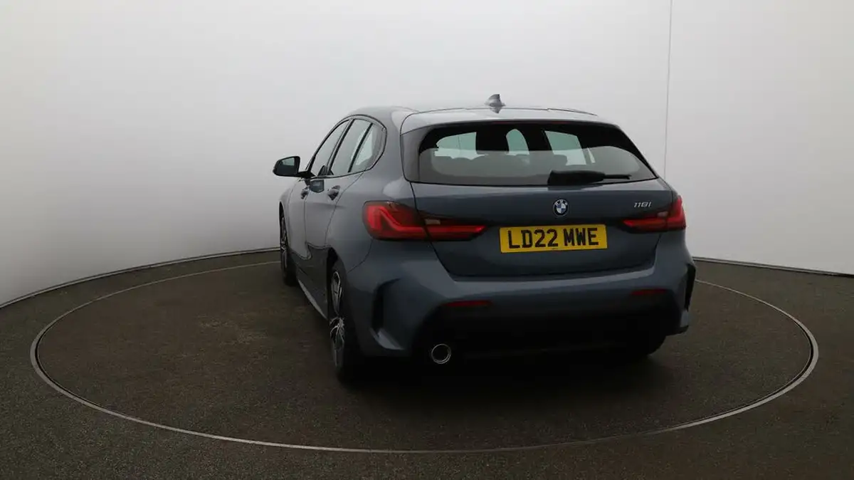 2022-bmw-1-series-15-118i-m-sport-lcp-dct-big-53