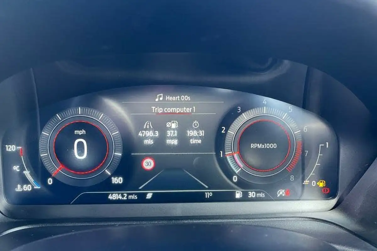 2023-ford-puma-suv-15-st-big-12