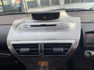 2009-toyota-iq-10-2-small-43