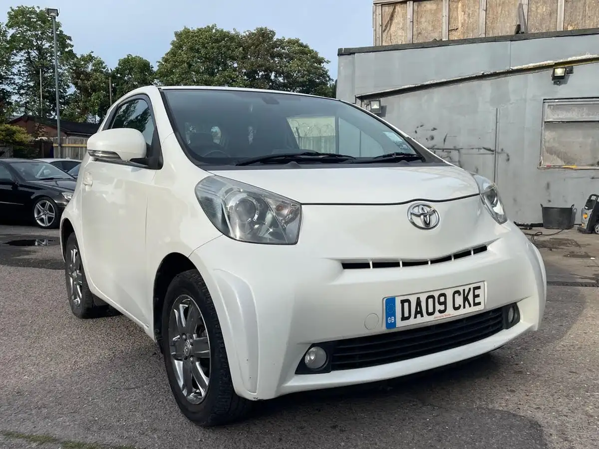 2009-toyota-iq-10-2-big-4