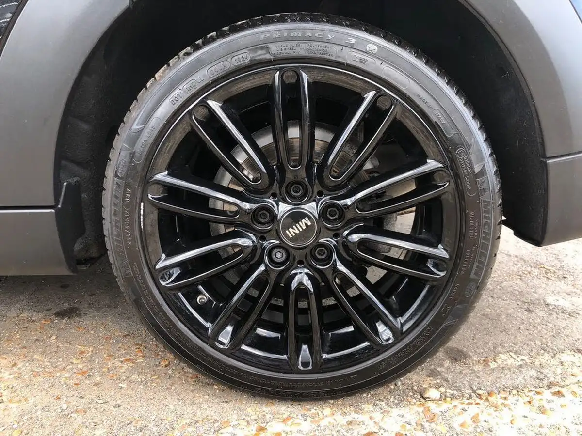 2021-mini-cooper-15-cooper-exclusive-hatchback-5d-auto-big-4