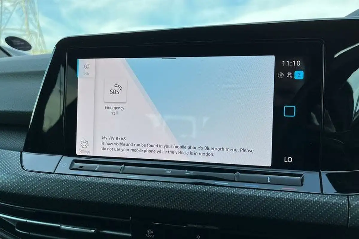 2022-volkswagen-golf-15-etsi-r-line-150ps-hatchback-big-26