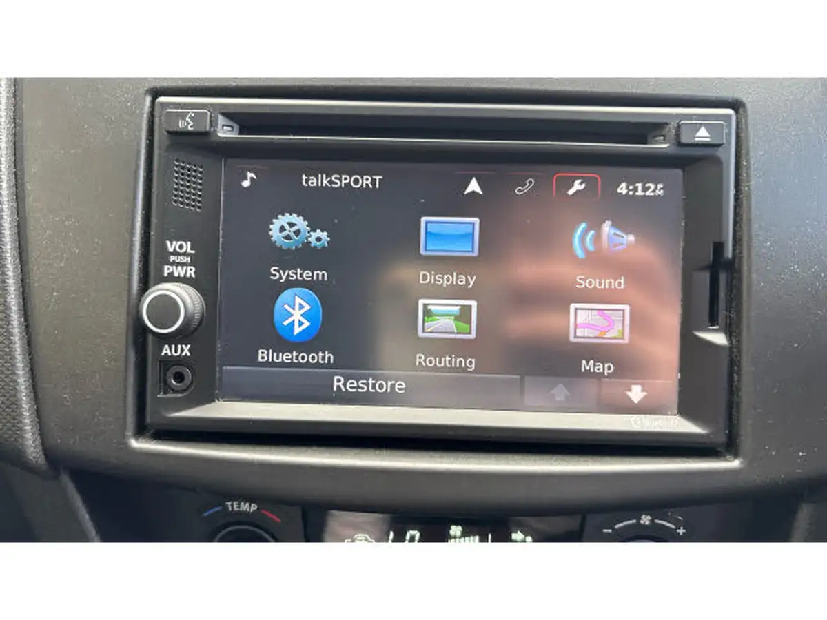 2016-suzuki-swift-12-sz4-94ps-nav-5d-at-big-11