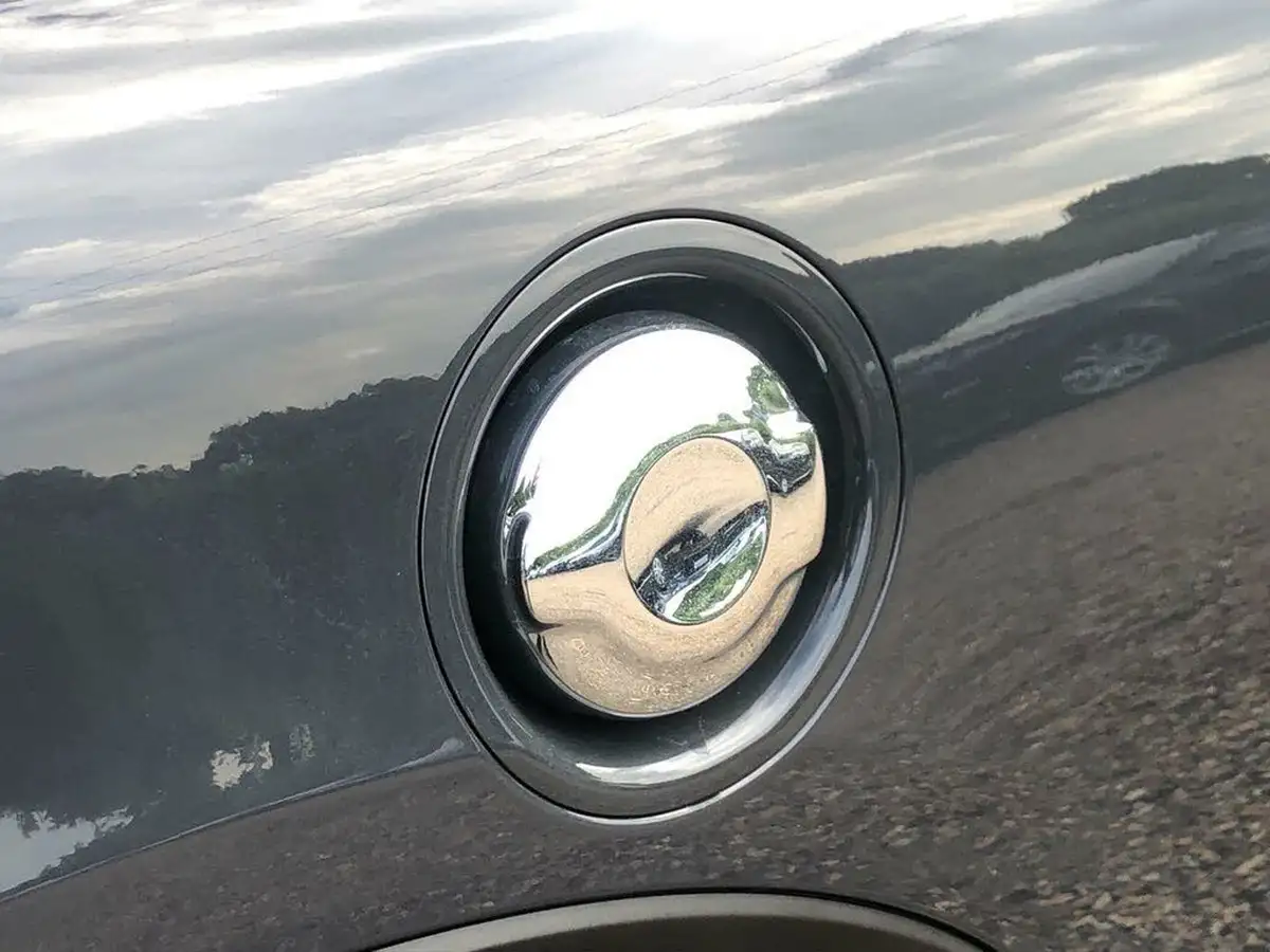 2019-mini-cooper-20-cooper-s-sport-189bhp-convertible-2d-auto-big-21