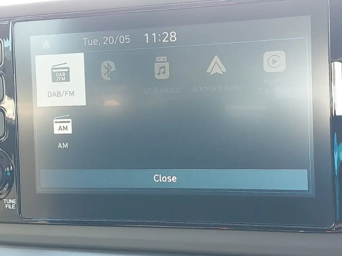 2024-hyundai-i20-10-t-gdi-advance-big-18