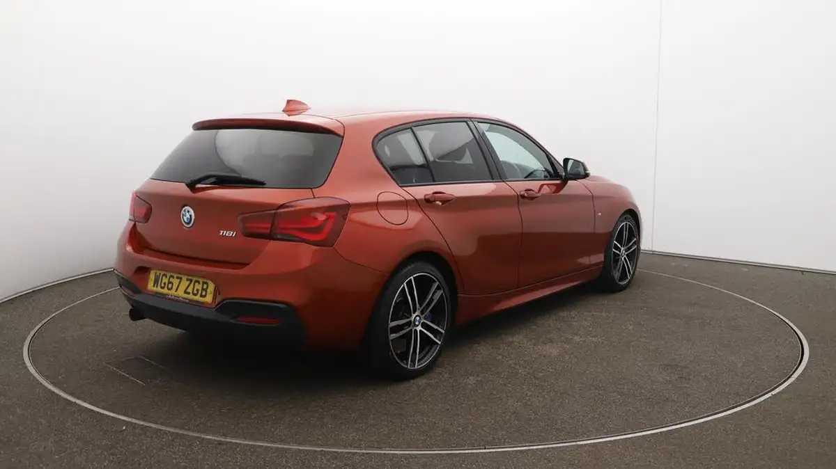 2017-bmw-1-series-15-118i-m-sport-shadow-edition-5d-auto-big-54