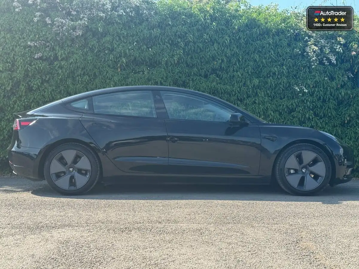 2021-tesla-model-3-e-long-range-4x4-big-3