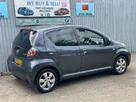 2011-toyota-aygo-10-aygo-go-vvt-i-5d-small-9