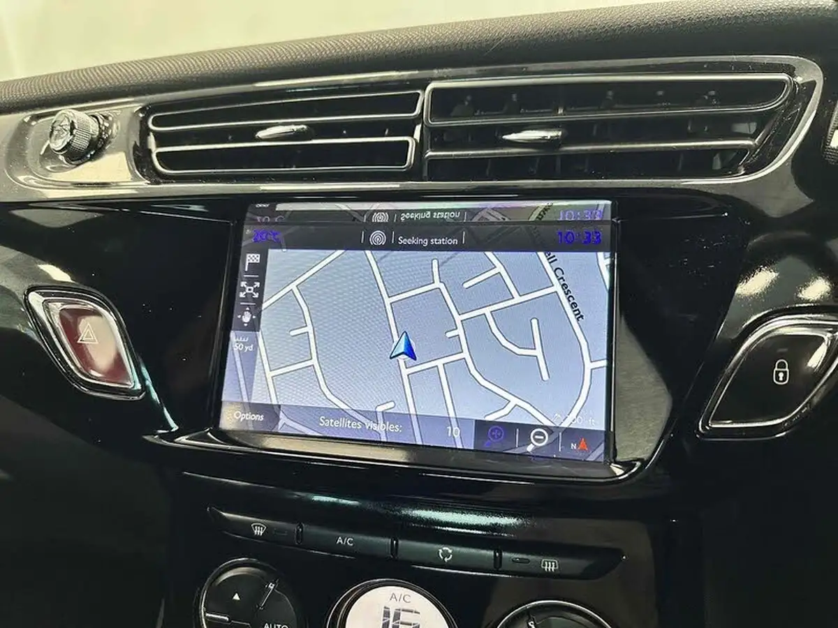 2015-ds-ds-3-16bluehdi-dstyle-nav-big-20